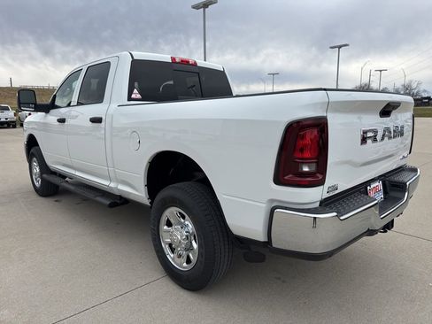New 2026 RAM 2500 Tradesman AWD/4WD image 22