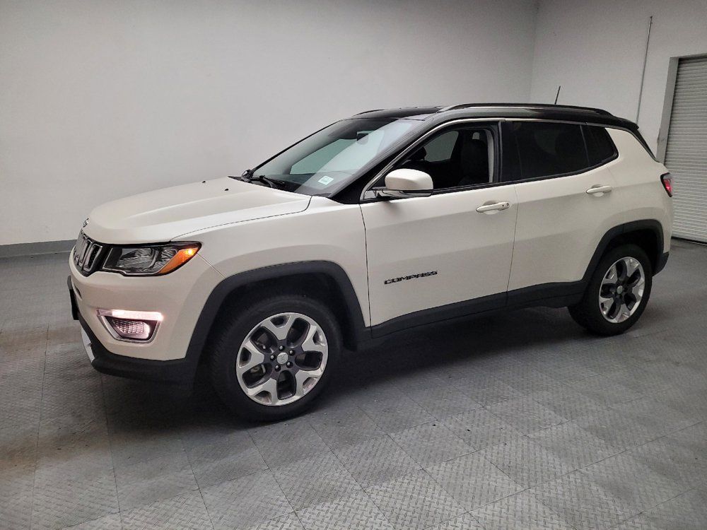Used 2018 Jeep Compass Limited AWD/4WD image 2