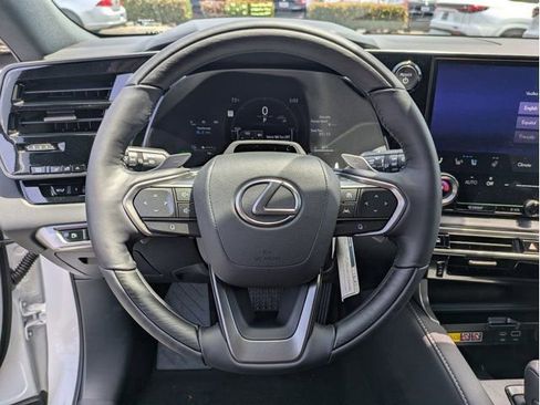 New 2026 Lexus RX 450h AWD image 15