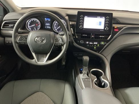 Used 2024 Toyota Camry LE FWD image 9
