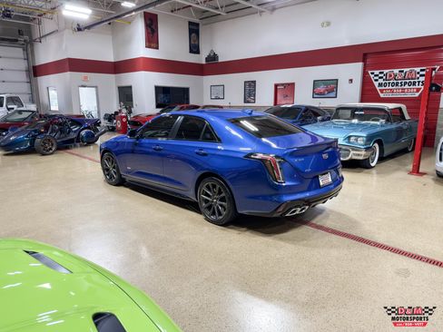 Used 2023 Cadillac CT4 V w/ Navigation Package image 46