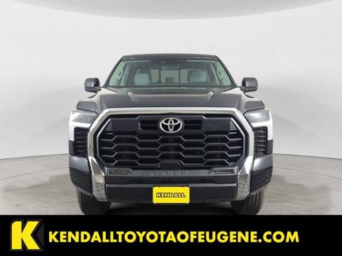 Used 2022 Toyota Tundra SR5 w/ TRD Off-Road Package image 8
