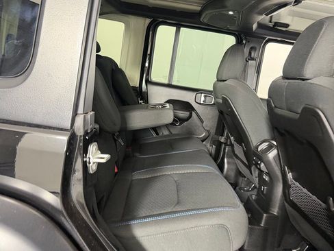 Used 2024 Jeep Wrangler Unlimited Rubicon 4xe w/ Safety Group AWD/4WD image 29