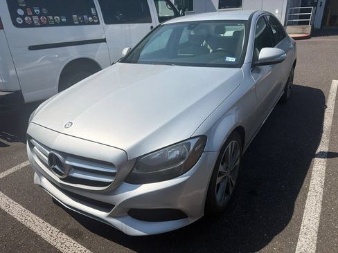 Used 2015 Mercedes-Benz C 300 Sedan image 3