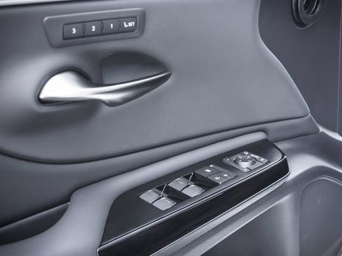 Used 2025 Lexus ES 350 w/ Premium Package FWD image 12