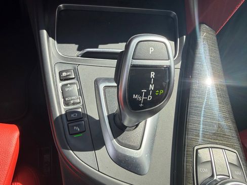 Used 2020 BMW 440i xDrive Convertible w/ M Sport Package image 30