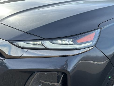 Used 2020 Hyundai Santa Fe Limited image 9
