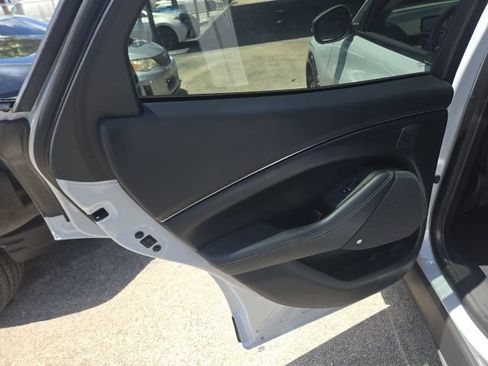 Used 2022 Ford Mustang Mach-E Premium RWD image 21