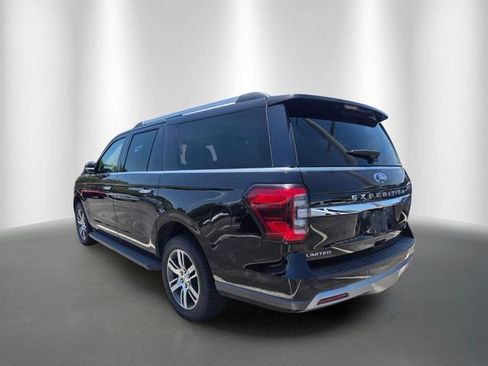 Used 2024 Ford Expedition Limited AWD/4WD image 2