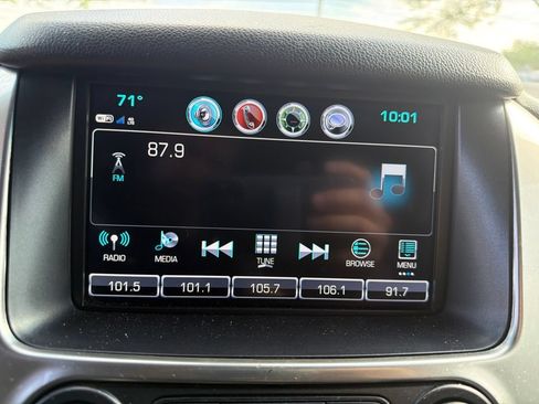 Used 2019 Chevrolet Tahoe 4WD image 24