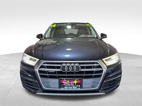 Used 2018 Audi Q5 2.0T Premium Plus w/ Premium Plus Package AWD/4WD image 2