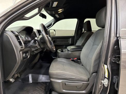 Used 2022 RAM 3500 Tradesman image 13