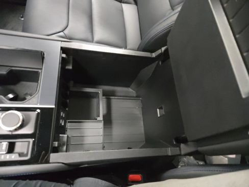 New 2026 Toyota Sequoia Platinum AWD/4WD image 34