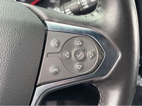 Used 2022 Chevrolet Traverse LT w/ LPO, Floor Liner Package AWD/4WD image 21