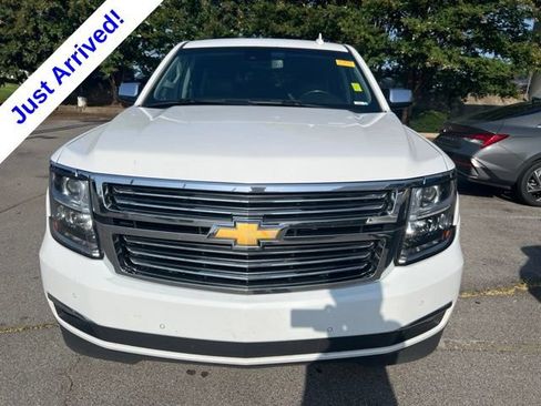 Used 2018 Chevrolet Tahoe Premier RWD image 11