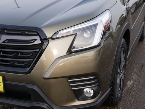 Used 2022 Subaru Forester Limited image 16