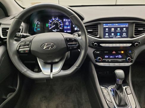 Used 2019 Hyundai Ioniq Plug-In Hybrid FWD image 22