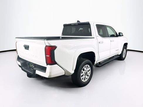 Used 2024 Toyota Tacoma SR5 image 9
