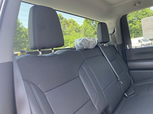 New 2025 GMC Sierra 3500 Pro w/ Convenience Package image 30