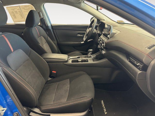 Used 2025 Nissan Sentra SR FWD image 15