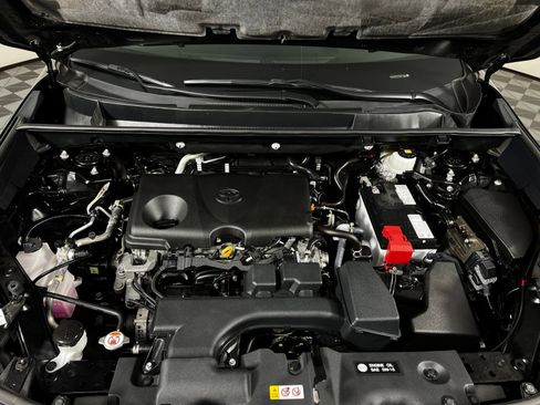 Certified 2024 Toyota RAV4 XLE FWD image 9