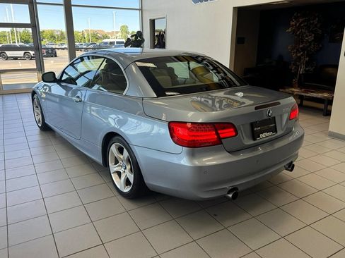 Used 2012 BMW 335i Convertible RWD image 58