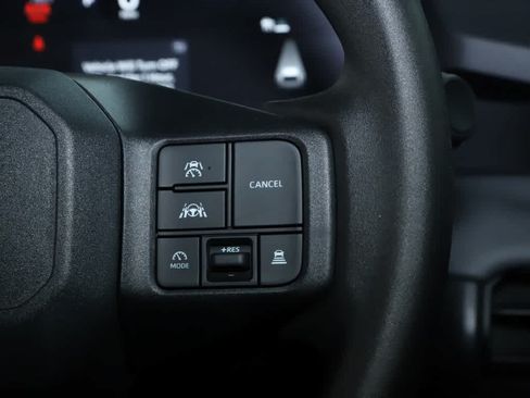 Used 2026 Toyota RAV4 LE AWD/4WD image 22