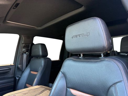 Used 2024 GMC Sierra 2500 AT4 w/ AT4 Premium Plus Package image 10