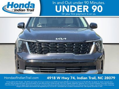 Used 2025 Kia Sorento S w/ Panoramic Sunroof Package