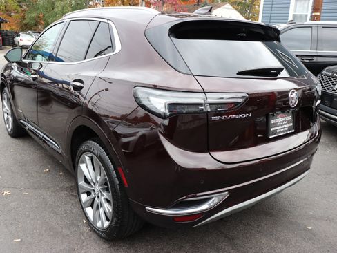 Used 2022 Buick Envision Avenir w/ Technology Package II image 3