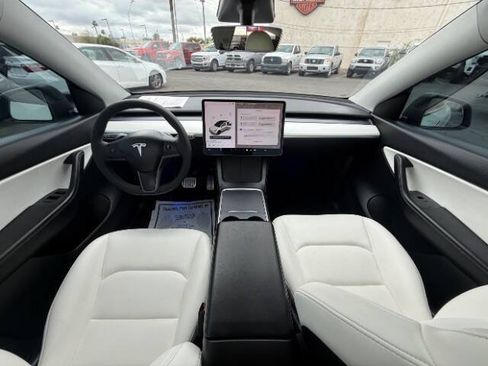 Used 2021 Tesla Model Y Performance AWD/4WD image 15