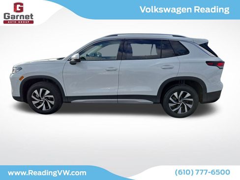 New 2025 Volkswagen Tiguan S image 2