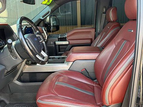 Used 2022 Ford F350 Platinum AWD/4WD image 7