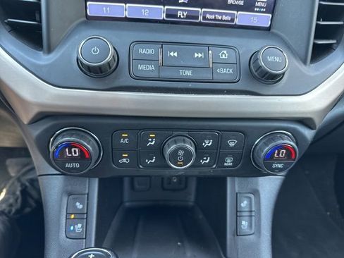 Used 2019 GMC Acadia Denali w/ Technology Package image 12