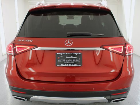 Used 2020 Mercedes-Benz GLE 350 w/ Premium Package image 8