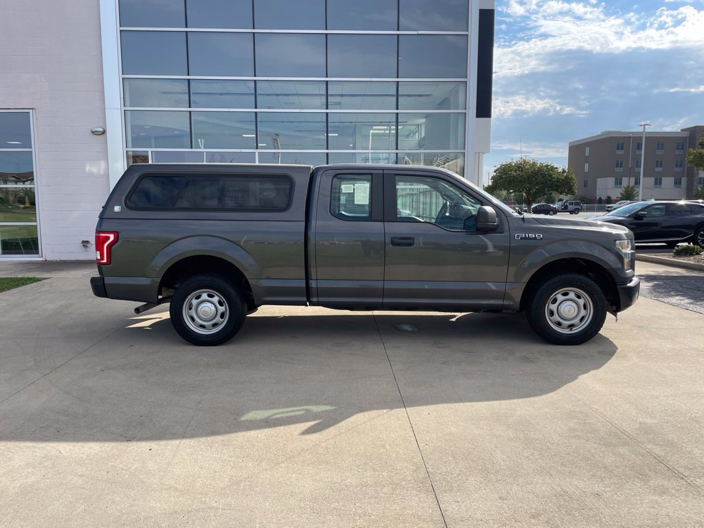 Used 2015 Ford F150 XL w/ Equipment Group 101A Mid RWD image 4