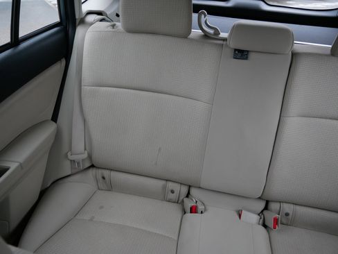 Used 2012 Subaru Impreza 2.0i Sport Premium image 12