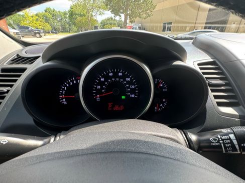 Used 2012 Kia Soul + FWD image 6