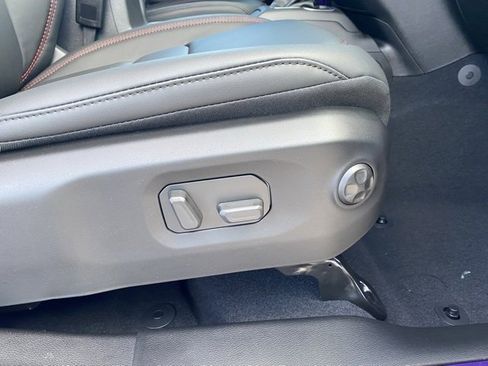 New 2026 Jeep Wrangler Unlimited Rubicon w/ Safety Group image 32