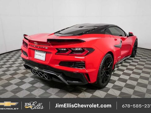 Certified 2024 Chevrolet Corvette Z06 w/ Chrome Exterior Badge Package RWD image 3