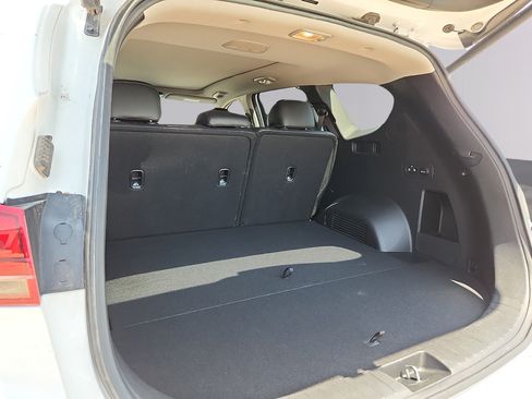 Used 2023 Hyundai Santa Fe SEL Premium AWD/4WD image 9