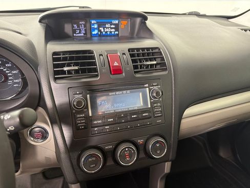Used 2015 Subaru Forester 2.5i Touring AWD/4WD image 15