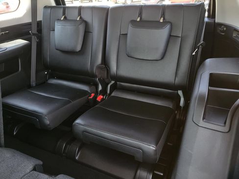 Used 2024 Toyota 4Runner SR5 Premium w/ Moonroof Package RWD image 19