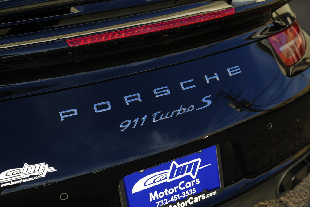 Used 2014 Porsche 911 Turbo S AWD/4WD image 25