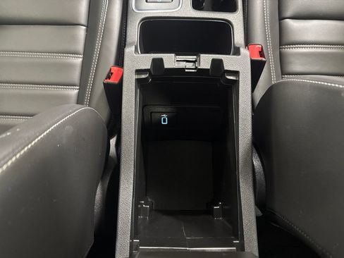 Used 2019 Ford Escape SEL AWD/4WD image 31