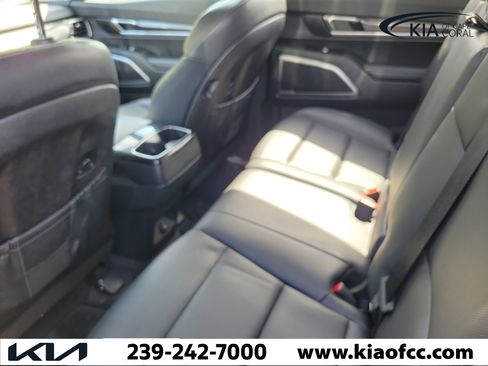 Used 2024 Kia Telluride LX image 9
