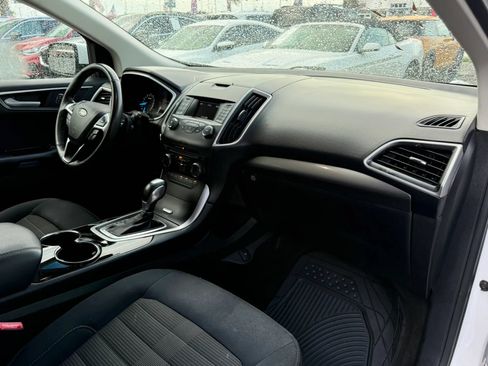 Used 2017 Ford Edge SEL AWD/4WD image 12