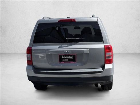 Used 2016 Jeep Patriot Sport w/ Power Value Group FWD image 6