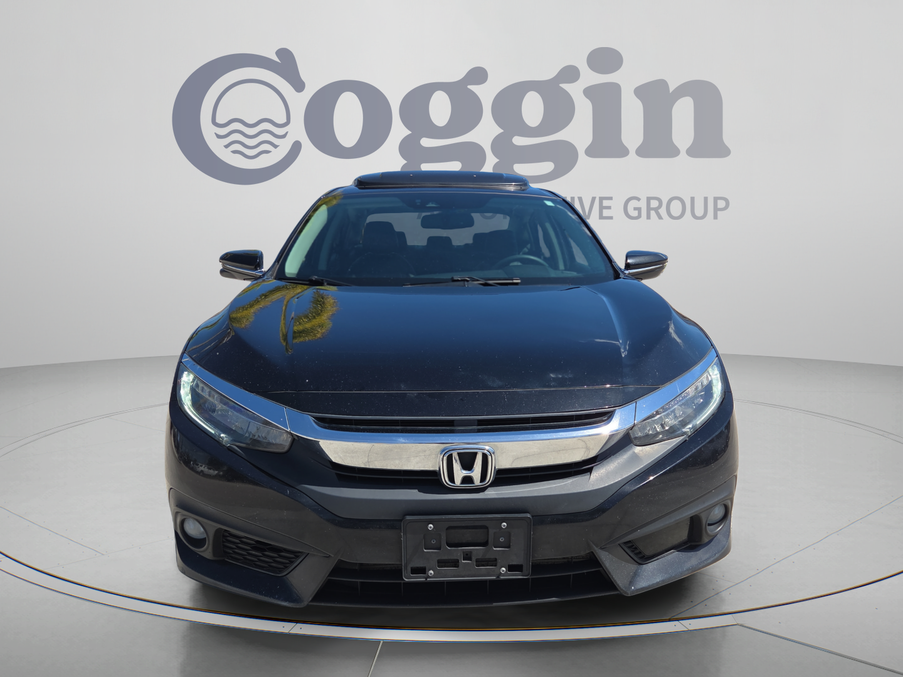 Used 2016 Honda Civic Touring image 8