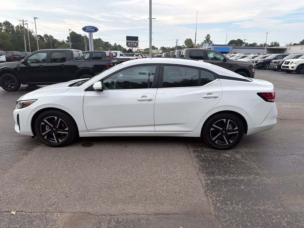 Used 2025 Nissan Sentra SV FWD image 6